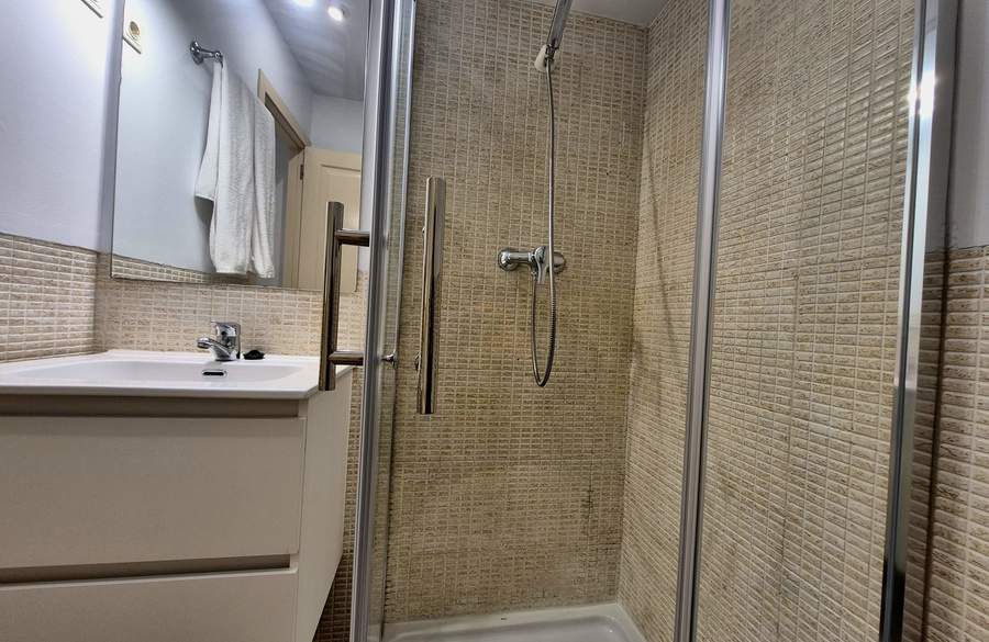 Gallery 20251204 172038