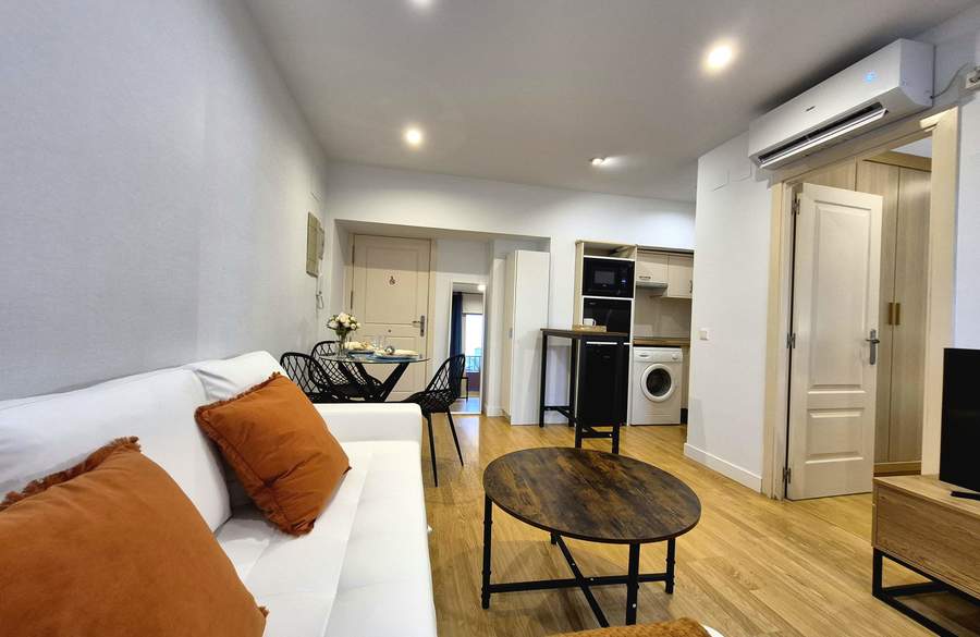 Gallery 20251204 172319